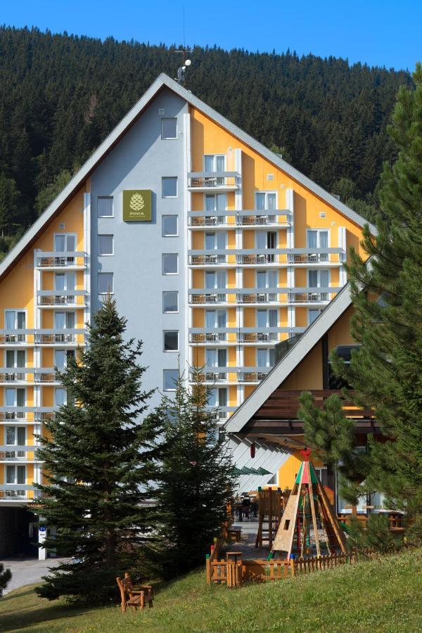 Pinia Hotel & Resort Spindleruv Mlyn Bagian luar foto